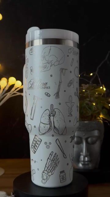 Video of QUENCHER 1200ml: BAD BUNNY - (copia)