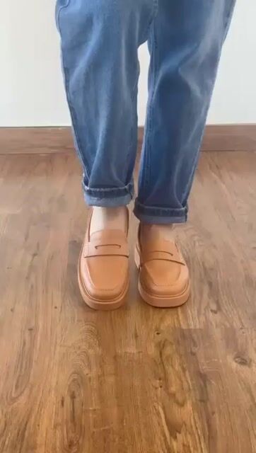 Vídeo de Ilária Calçados