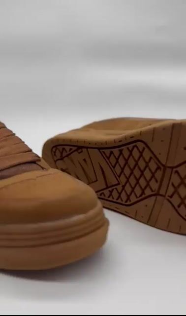 Video de Vans Hylane Caramelo