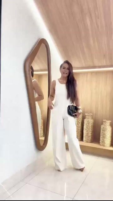 Vídeo de Bella Rosa Wear