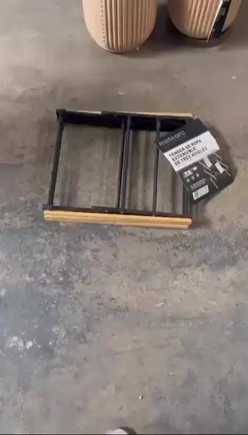Video de Tender Plegable Hierro Y Bamboo