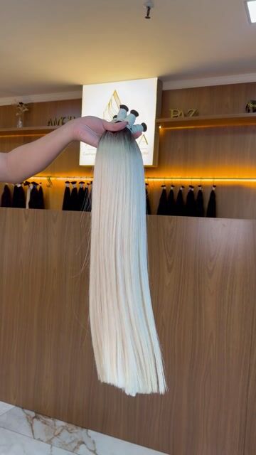 Vídeo de Alora Hair