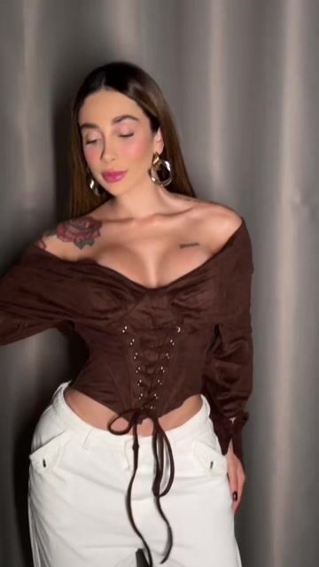 Vídeo de Mariáh Premium Moda