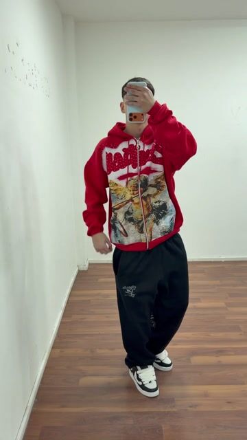 Video de Campera love roja boxy