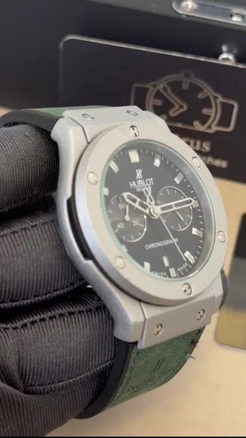 Video de Hublot Chrnograph 42mm - AÇO/MOSTRADOR PRETO - SILICONE E COURO
