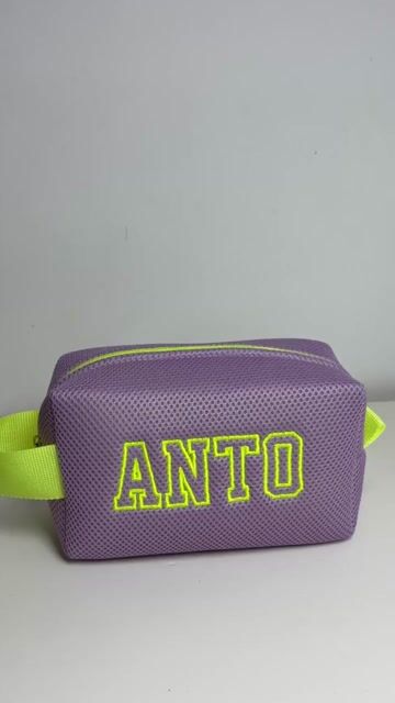 Video de Pouch Bag Lila c/amarillo flúo