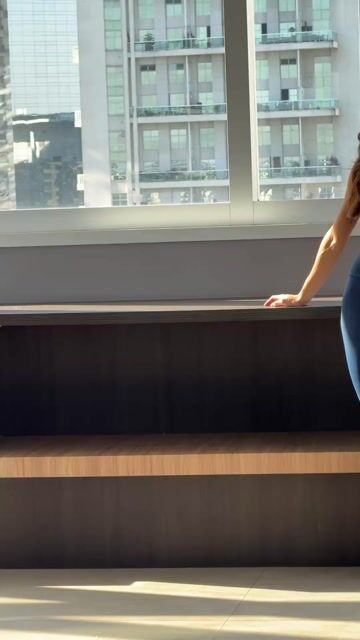 Vídeo de LUNAY'S JEANS