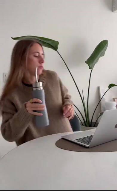 Video de MATE LISTO Y TERMO