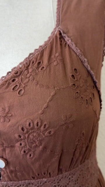 Video de Vestido Longo Boho em Laise e Renda – 100% Algodão