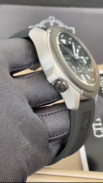 Video de Citizen Promaster Land Eco-Drive JV1007-07E 44mm - AÇO/MOSTRADOR PRETO - SILICONE