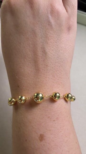 Vídeo de Pulseira Órbita com bolinhas banhada em ouro 18k