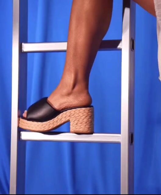 Vídeo de Shoes Julis