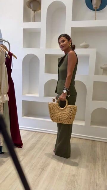 Video de Amélie • ropa y accesorios