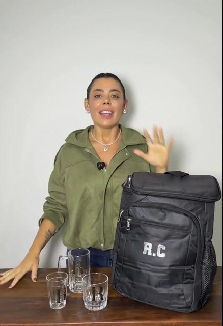 Video de Kit Essencial - Mochila Térmica com Copos Personalizados