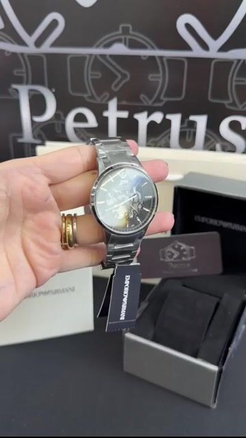 Video de Emporio Armani AR60055 43mm - Aço/Mostrador Preto (Automático)
