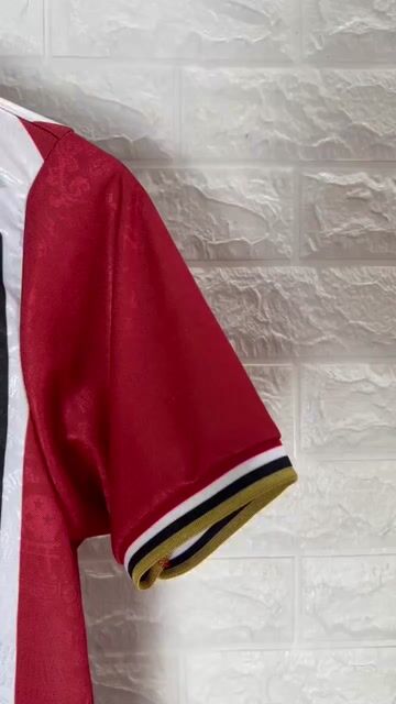Video de Camisa Retrô São Paulo 2005 Tri Mundial Tricolor Oficial