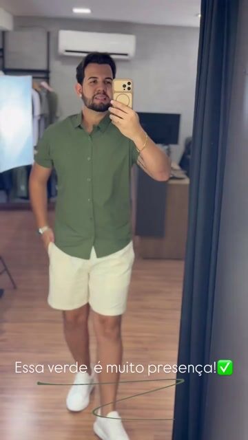 Video de Camisa Social MC Poliamida Verde Oliva