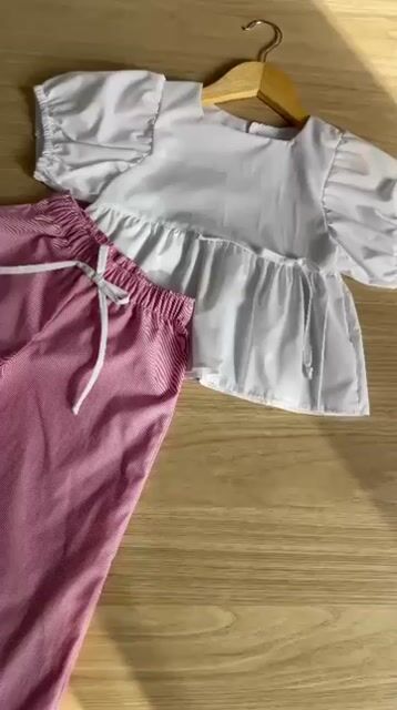 Vídeo de Conjunto Tempo de Brincar Bata e Calça Pantalona Listrado