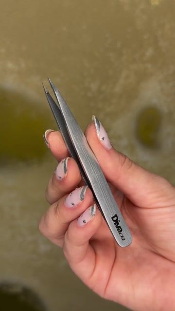 Video de Pinça Agulha Ponta Diamantada de Sobrancelha Autoclavável