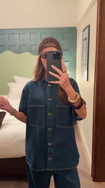 Vídeo de Camisa Andressa Azul Escuro