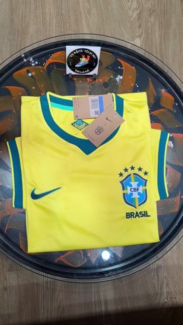 Vídeo de Camisa Brasil Nike Amarela