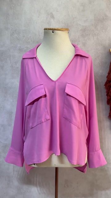 Video de Camisa Rosa Crepe Bolsinhos Shoulder 38