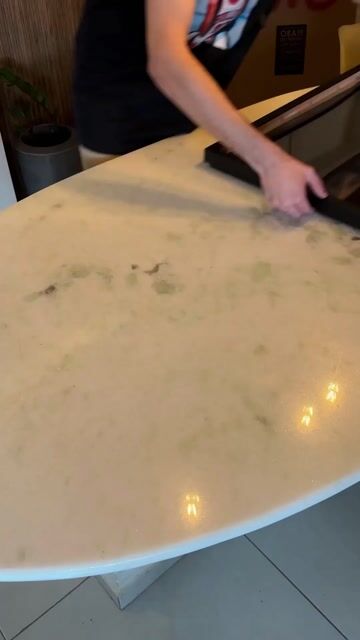 Vídeo de Quadro Moldura para Camisetas de Futebol Competição Esportes - Dobrada Vestida no Busto