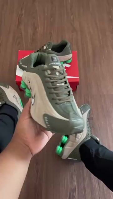 Vídeo de Tênis Shox R4 Molas 38 ao 43 Moda Masculina