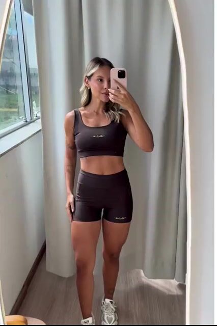 Vídeo de VITORIA CARVALHO MODA FITNESS