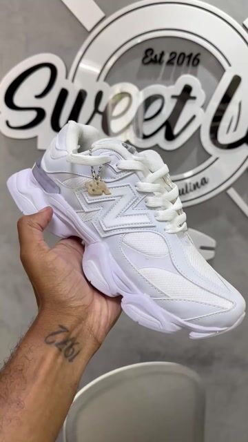 Video de Tênis NB 9060 BRANCO BRANCO