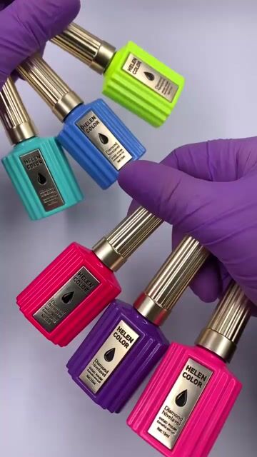 Vídeo de Kit Esmalte Em Gel Helen Color Diamond Nivelavel 7 Ao 12