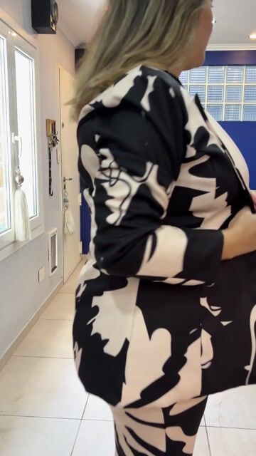 Video de CHAQUETA CRETA BLACK