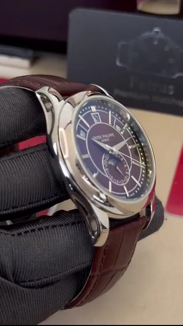 Video de Patek Philippe Complications Annual Calendar 40mm - AÇO/MOSTRADOR MARROM - COURO