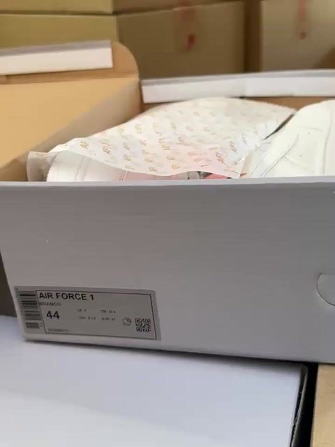 Vídeo de Tênis Air Force F1 Linha luxo Branco Disponível 44 e 45