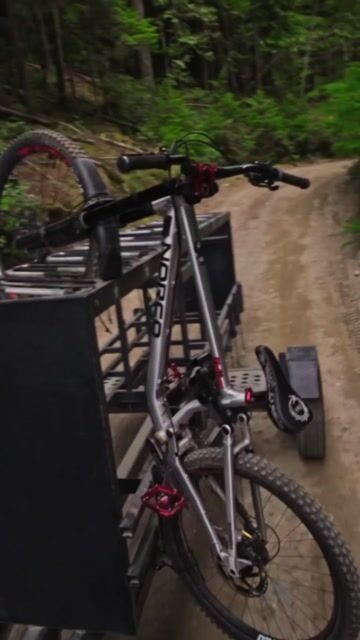 Video de Norco Torrent DH descenso