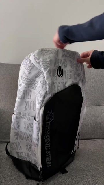 Video de MOCHILA PEAK SKYWALKER BLANCA