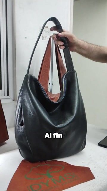 Video de Cartera DYMS Góndola de cuero - A 3729