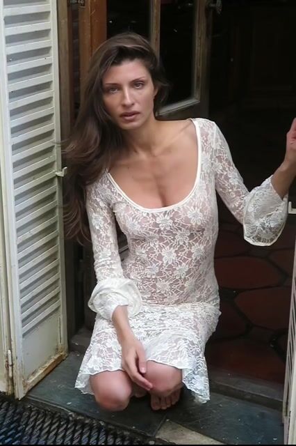 Video de The Sur Dress in Bone
