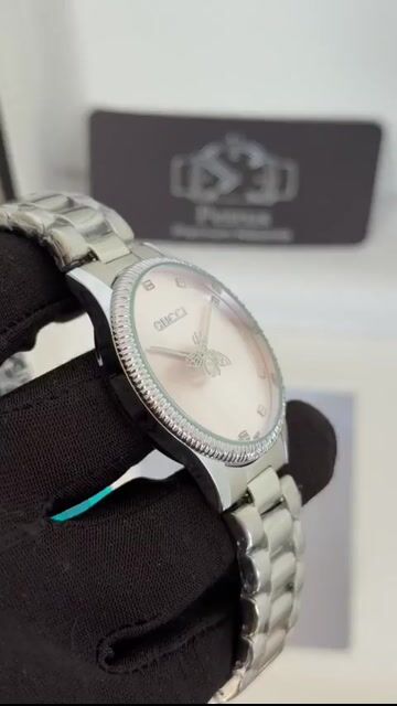 Video de GUCCI BEE 36mm - AÇO/MOSTRADOR BRANCO