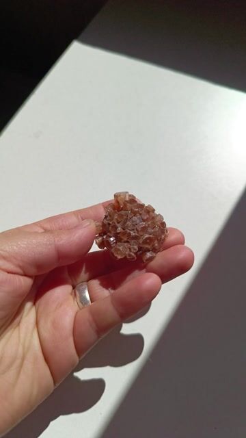 Video de ARAGONITA SPUTNIK