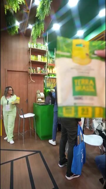 Vídeo de Bananinha Cremosa Tradicional (Pouch 5 Unidades - Preço por unidade R$ 2,66)