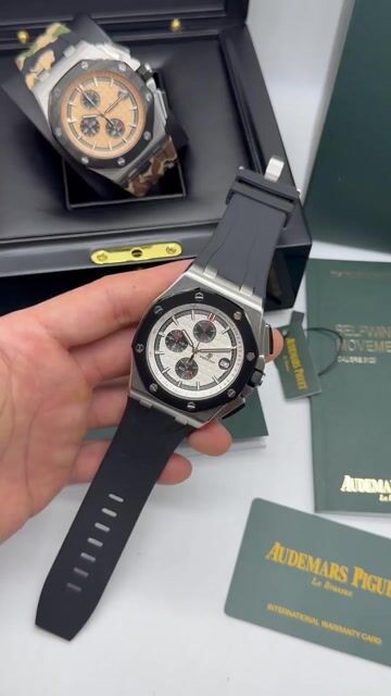Video de Audemars Piguet Royal Oak Offshore 44mm - AÇO/MOSTRADOR BRANCO - SILICONE