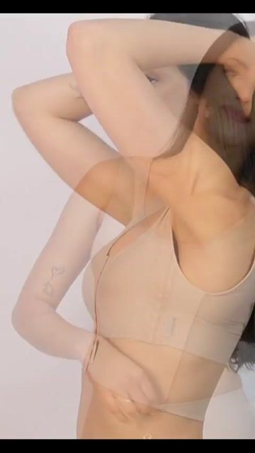 Vídeo de Sutiã Cirúrgico Regata Tecido Especial Emana Modelle Skin