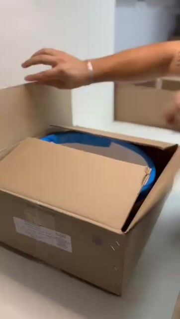 Vídeo de Cuba de Apoio Redonda Baby Premium em Cerâmica Branca 32,5x32,5x18,5 cm - La Bella Griffe