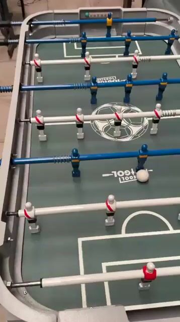 Video de Metegol Profesional Deluxe con Jugadores pintados a mano y recolector de pelotitas