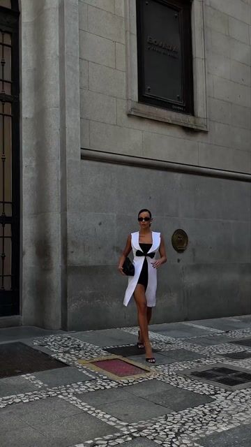 Vídeo de Jaleco Feminino Premium de Alfaiataria | Loja Uniform e Emporio Folie
