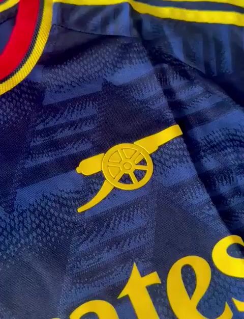 Video de Camiseta 26/27 Arsenal Climacool Azul Odegaard IMPORTADA