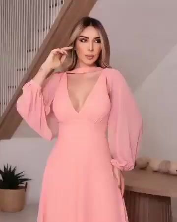 Vídeo de VESTIDO SOCIAL LONGO CREPE