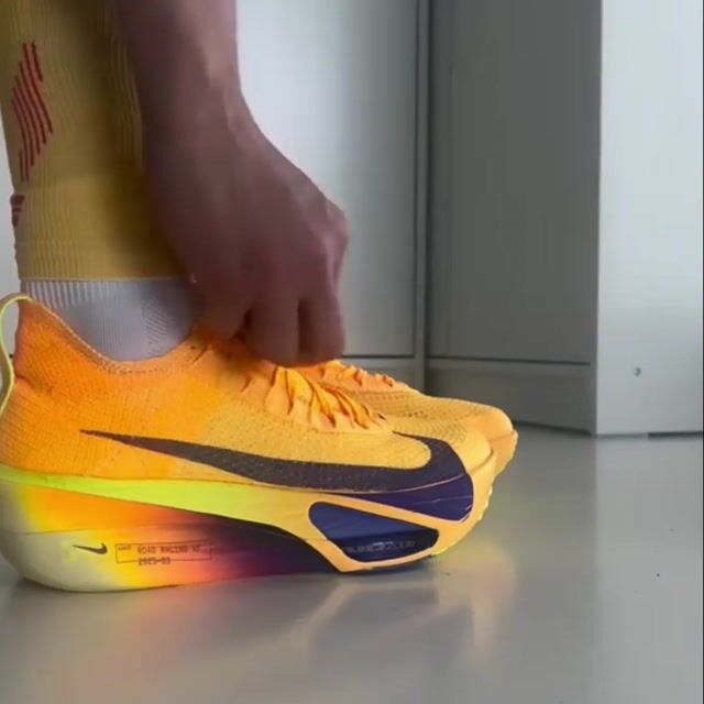 Vídeo de Tênis Nike Air Zoom Alphafly 3 Feminino