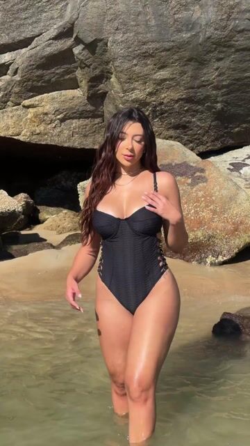 Vídeo de Mariah Biquínis